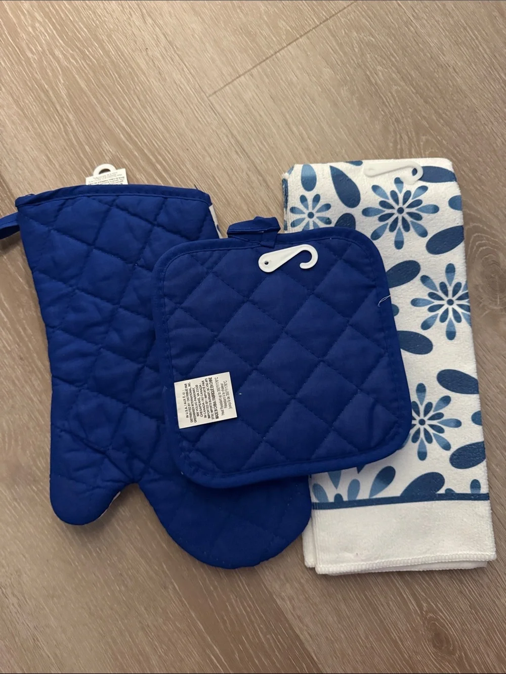 Navy & White 4 piece Kitchen Linen Set NEW 🏷️